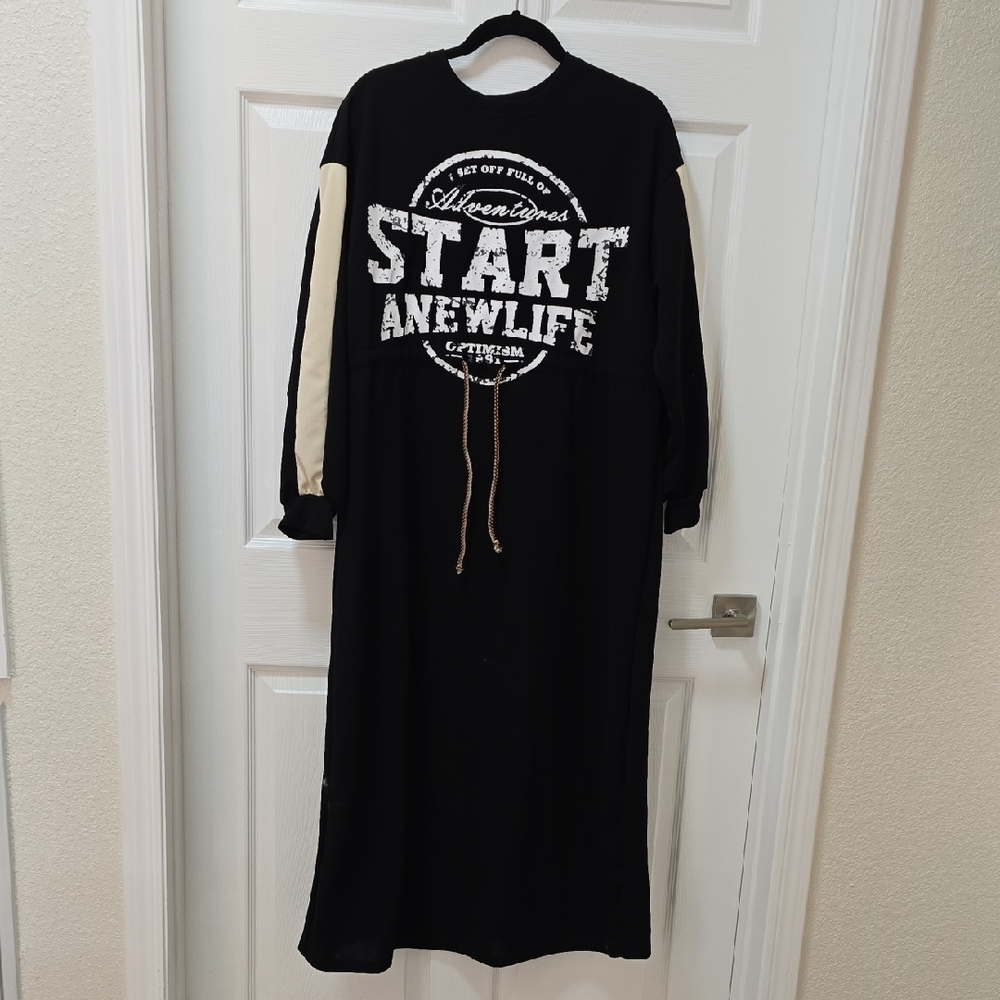 Black Graphic Long Sleeve Dress